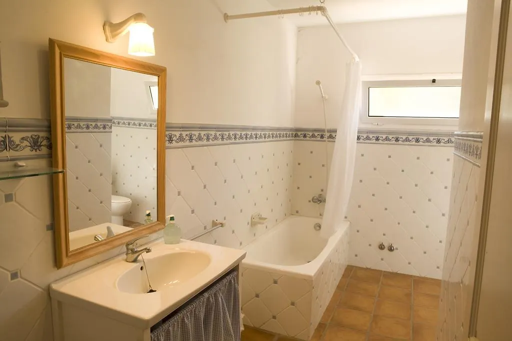 Apartmán L'Escala - Pintor Massanet 0*,